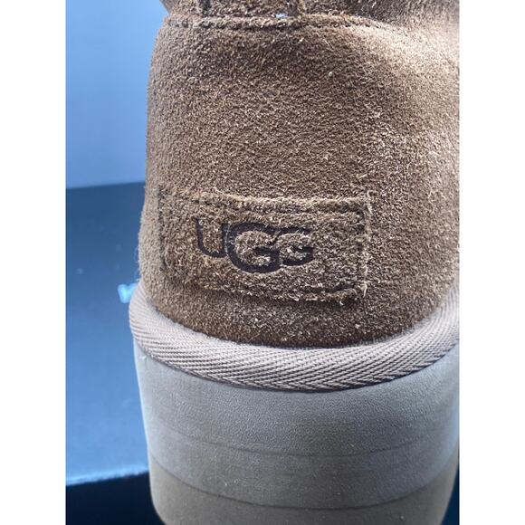 UGG CLASSIC MINI PLATFORM 1134991-CHE Boots Size 7 - Picture 8 of 10